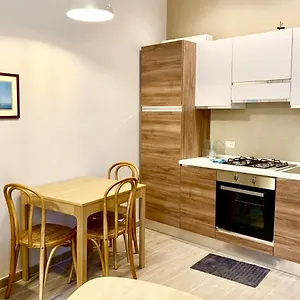  Apartamento San Peter Exclusive House - In The Hearth Of Italia